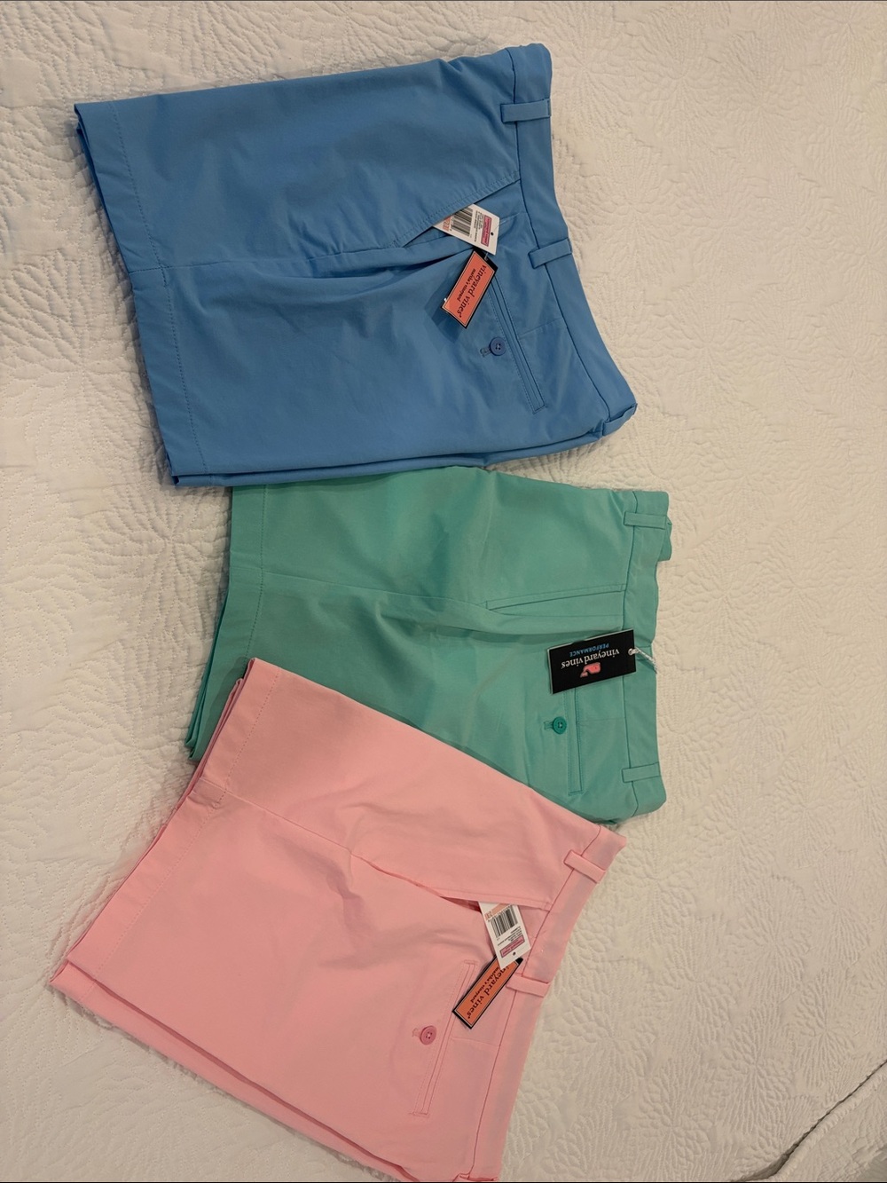 Vineyard vines men’s shorts size 28 lot of 3